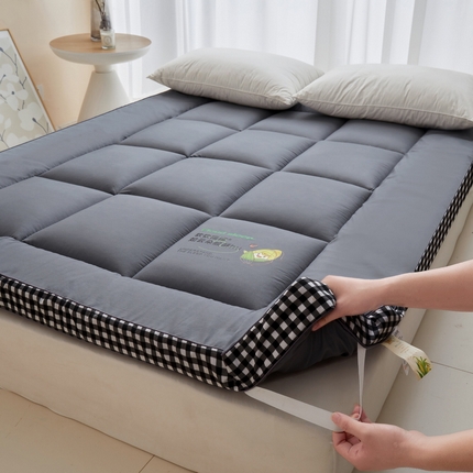 91家纺网 家纺一手货源 找家纺 （买家秀爆款花型不断货）A类母婴级水洗棉床垫子羽丝棉床垫子水洗棉床护垫子水洗棉床垫褥子学生宿舍床垫子 云朵-高级灰