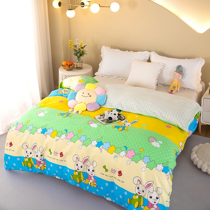 91家纺网 家纺一手货源 找家纺 2025新款纯棉加牛奶绒被套 星月兔