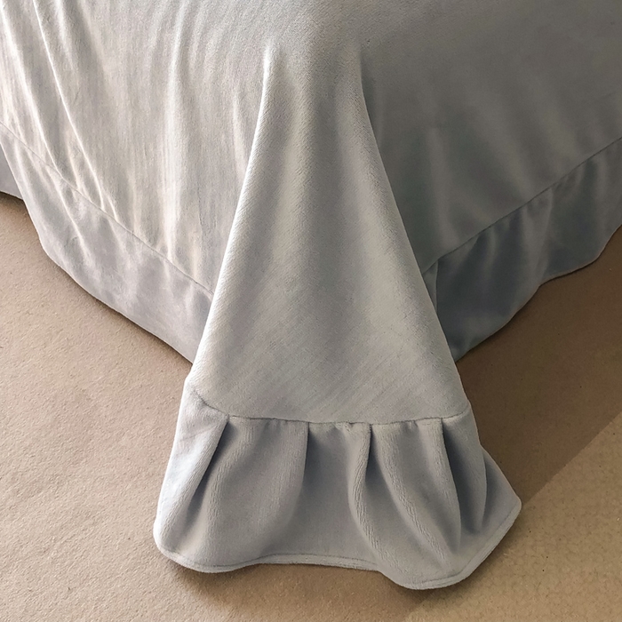 91家纺网 家纺一手货源 找家纺 梦莱斯 2025新款高克重牛奶绒刺绣四件套 星空灰