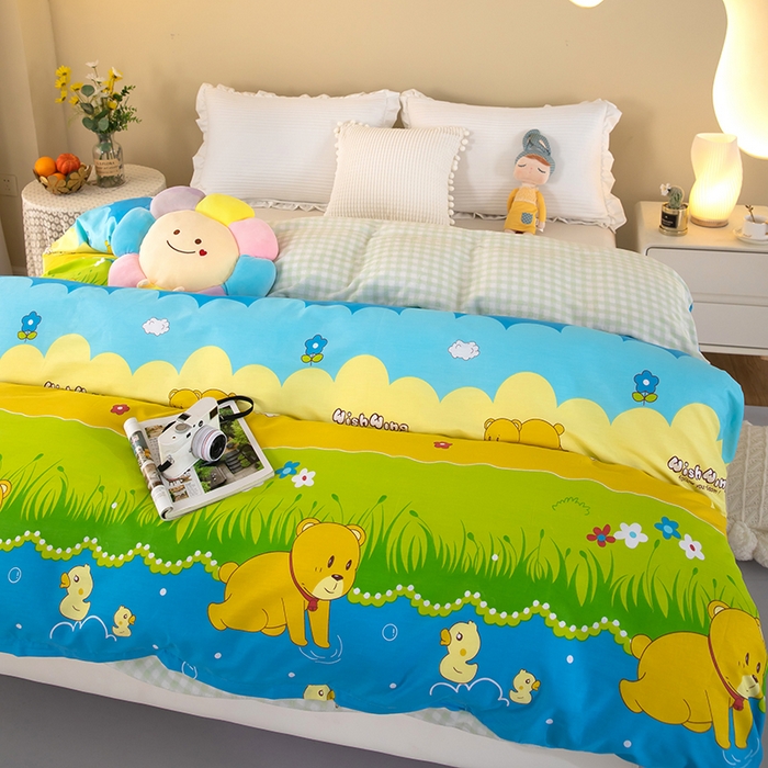 91家纺网 家纺一手货源 找家纺 2025新款纯棉加牛奶绒被套 呆呆熊