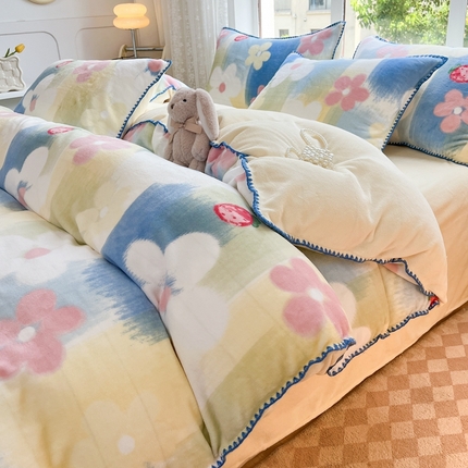 （买家秀 爆款不断货）A类母婴级双面牛奶绒四件套三角针珊瑚绒雪花绒四件套高克重卡通牛奶绒四件套花卉 朦胧黄