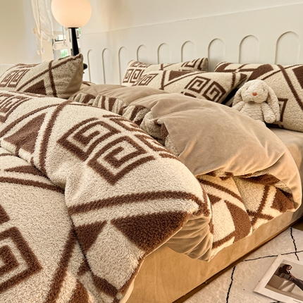 91家纺网 家纺一手货源 找家纺 （买家秀 爆款不断货）A类母婴级300g提花四件套牛奶绒四件套珊瑚绒雪花绒四件套提花舒棉牛奶绒四件套 卡其格