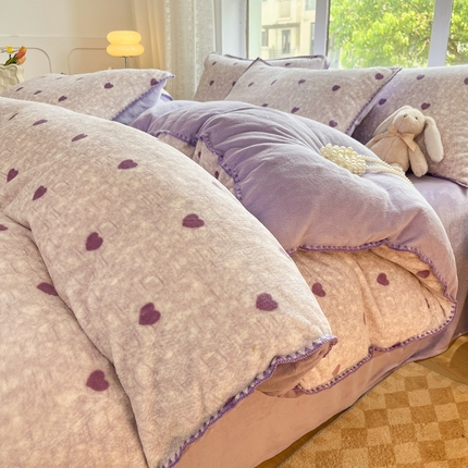 （买家秀 爆款不断货）A类母婴级双面牛奶绒四件套三角针珊瑚绒雪花绒四件套高克重卡通牛奶绒四件套花卉 小紫心心