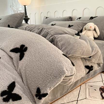 91家纺网 家纺一手货源 找家纺 （买家秀 爆款不断货）A类母婴级300g提花四件套牛奶绒四件套珊瑚绒雪花绒四件套提花舒棉牛奶绒四件套 光影蝴蝶