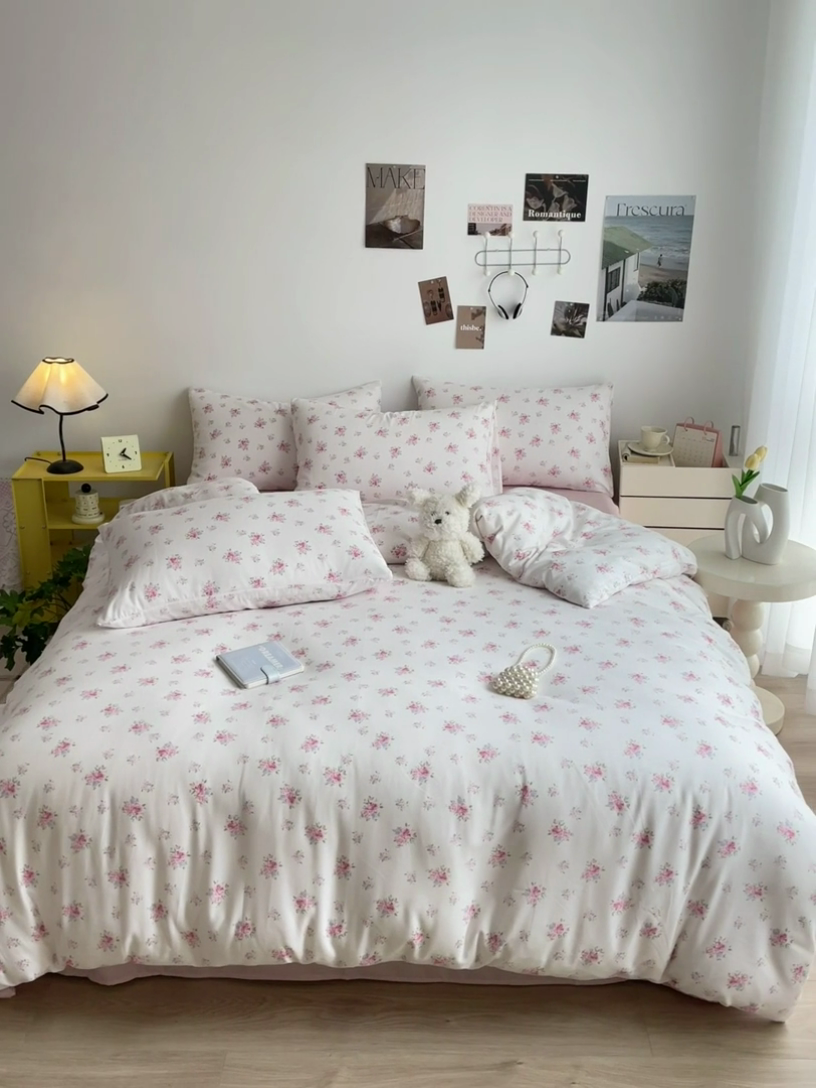 91家纺网 家纺一手货源 找家纺 尤米 2025新款有氧针织双层纱四件套 白桃夭夭