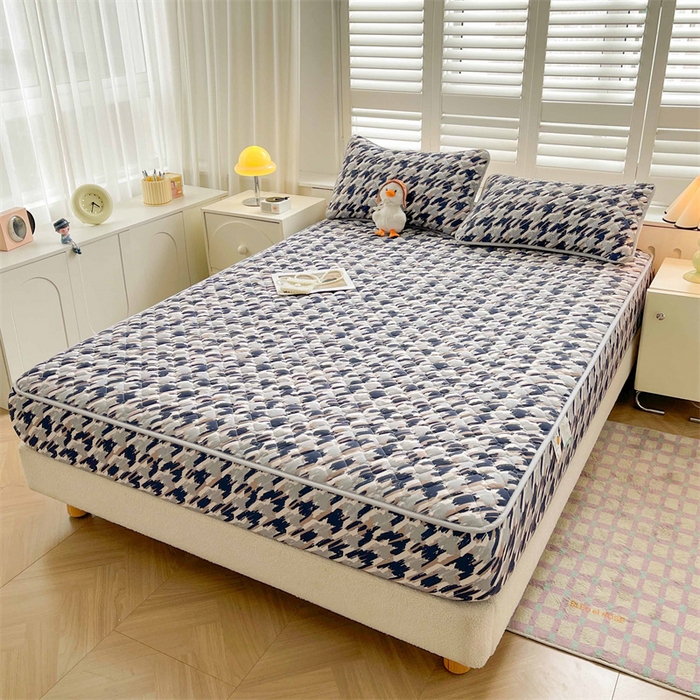 91家纺网 家纺一手货源 找家纺 【高克重加厚】雯豆 新品磨毛夹棉床笠印花水洗棉床笠三件套床垫保护罩 千鸟格