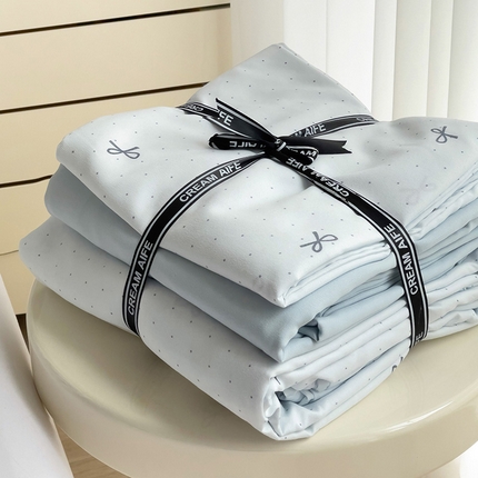 91家纺网 家纺一手货源 找家纺 尤米 2025新款有氧针织双层纱四件套 礼雾