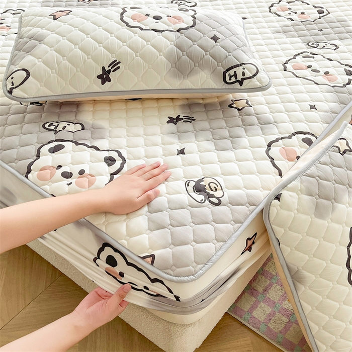 91家纺网 家纺一手货源 找家纺 【高克重加厚】雯豆 新品磨毛夹棉床笠印花水洗棉床笠三件套床垫保护罩 豆豆熊