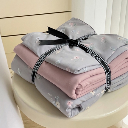 91家纺网 家纺一手货源 找家纺 尤米 2025新款有氧针织双层纱四件套 蒂梵朵