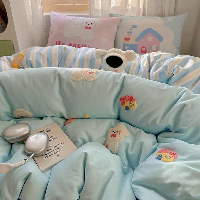 91家纺网 家纺一手货源 找家纺 美乐迪家纺 2025新款全棉绣花四件套 小狗派对