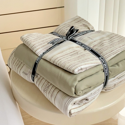 91家纺网 家纺一手货源 找家纺 尤米 2025新款有氧针织双层纱四件套 miumiu