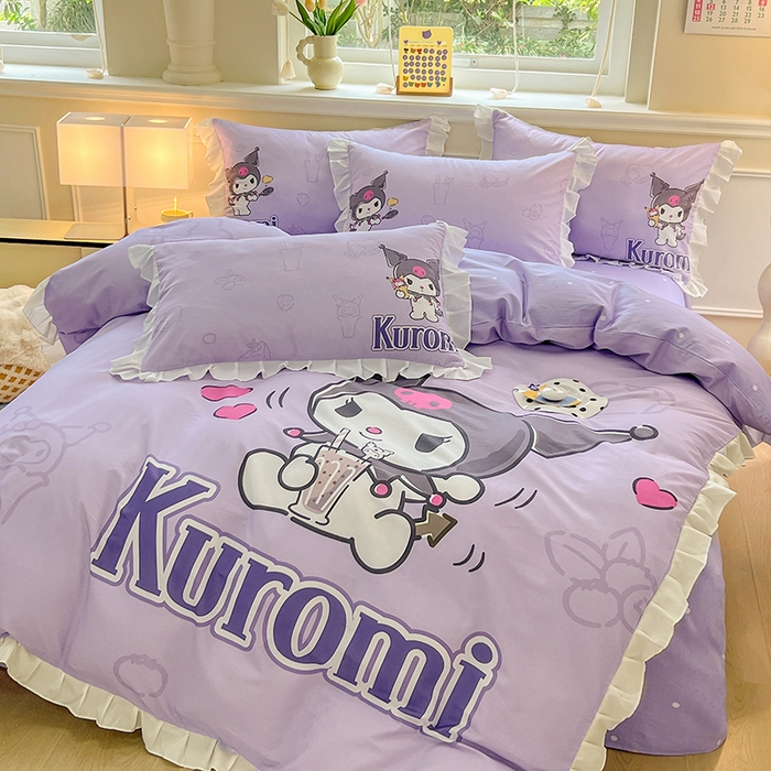 91家纺网 家纺一手货源 找家纺 玉元坊 2025年新款三丽鸥系列数码印花纯棉全棉床裙三件套四件套-花边款式 饮料