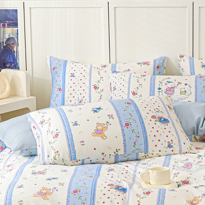 91家纺网 家纺一手货源 找家纺 金鑫汇家纺 2025新款全棉印花单枕套 快乐萌兔