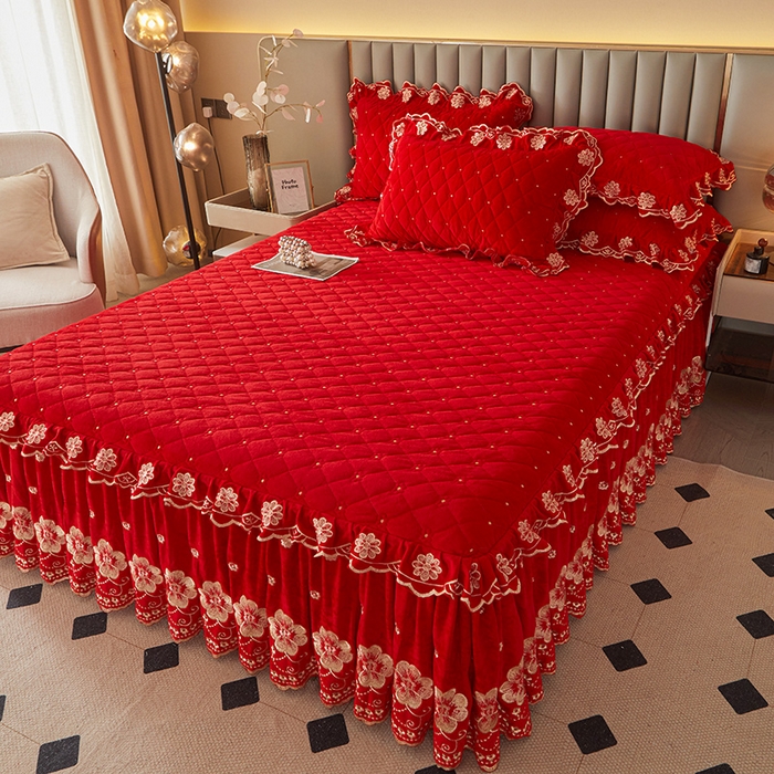 91家纺网 家纺一手货源 找家纺 罗艺轩 2025新款婴儿绒双层夹棉可拆卸床裙-花语 花语-大红