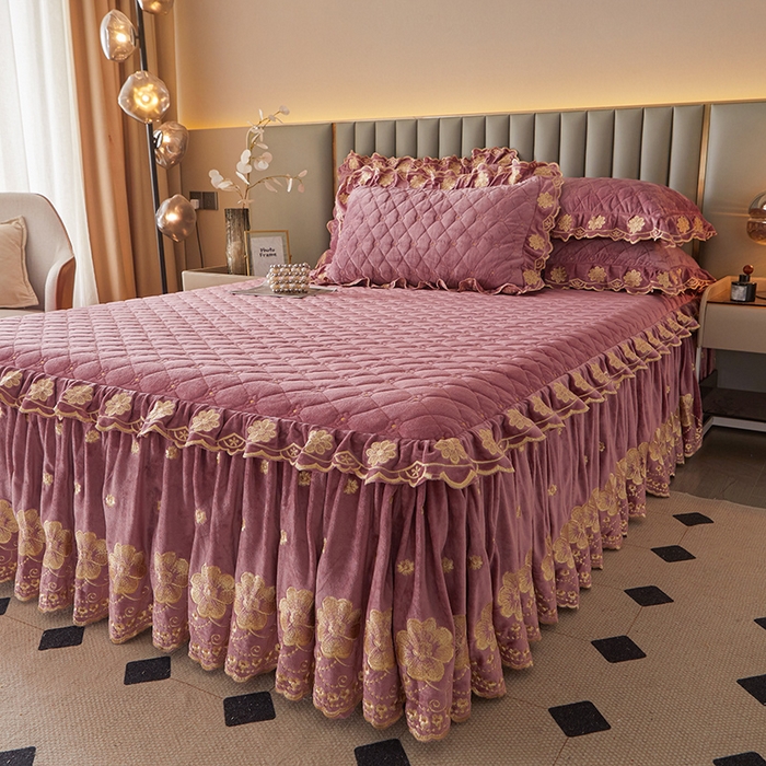 91家纺网 家纺一手货源 找家纺 罗艺轩 2025新款婴儿绒双层夹棉可拆卸床裙-花语 花语-豆沙