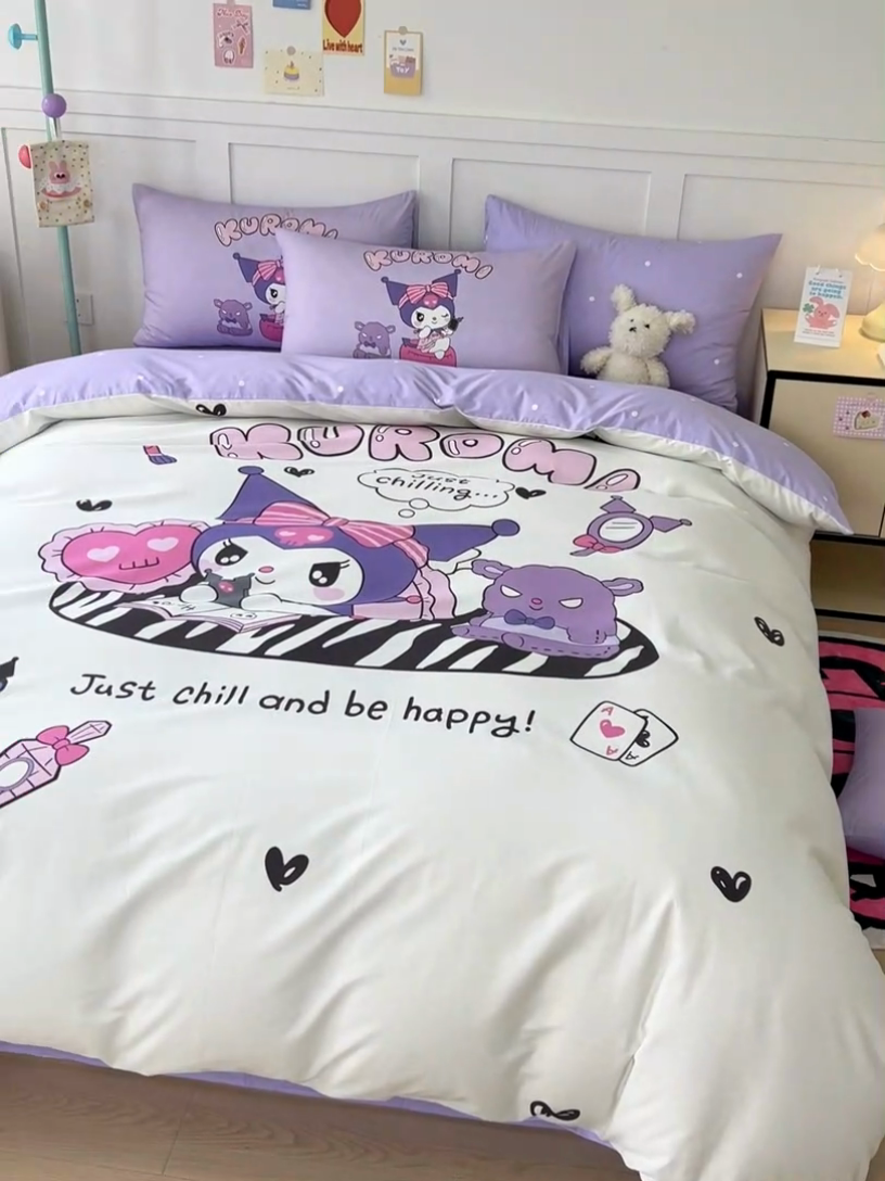 91家纺网 家纺一手货源 找家纺 玉元坊 2025年新款三丽鸥系列数码印花纯棉全棉床裙三件套四件套-简约基础款 扑克