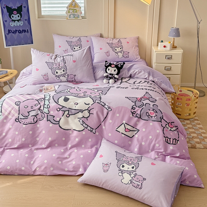 91家纺网 家纺一手货源 找家纺 玉元坊 2025年新款三丽鸥系列数码印花纯棉全棉床裙三件套四件套-简约基础款 大版简约-晚安库洛米