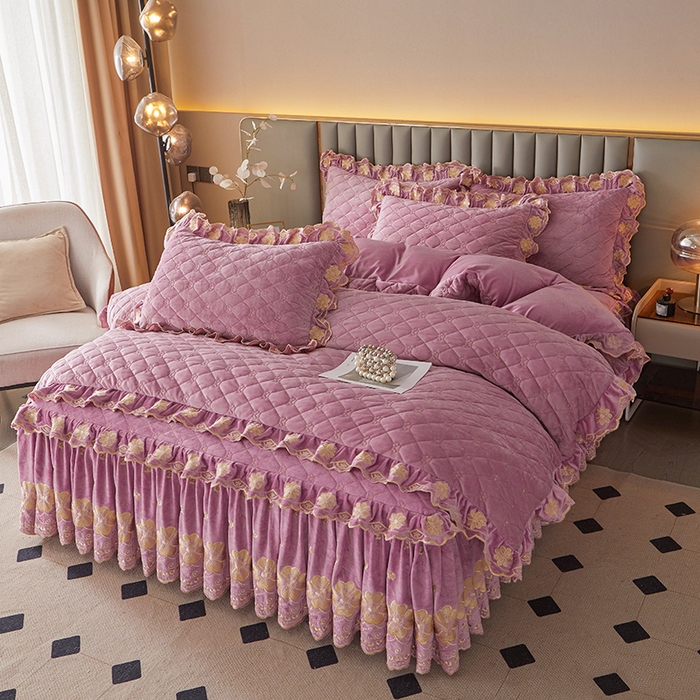 91家纺网 家纺一手货源 找家纺 罗艺轩 2025新款婴儿绒双层夹棉可拆卸床裙四件套-花语 花语- 紫色