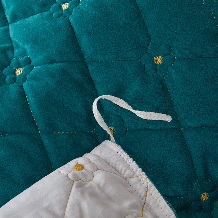 91家纺网 家纺一手货源 找家纺 罗艺轩 2025新款婴儿绒双层夹棉可拆卸床裙四件套-花语 花语-翡翠绿