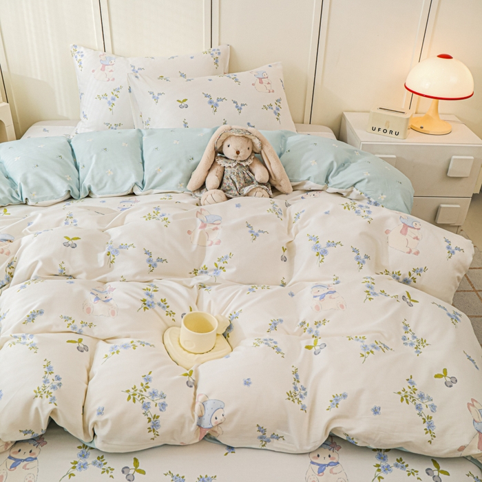 91家纺网 家纺一手货源 找家纺 金鑫汇家纺 2025新款全棉印花四件套 花丛兔