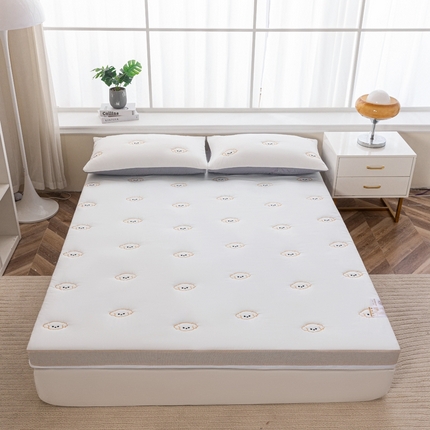 91家纺网 家纺一手货源 找家纺 元昊床垫 2025新款A类母婴级水洗棉刺绣床垫-小萌狗 小萌狗-旺旺白