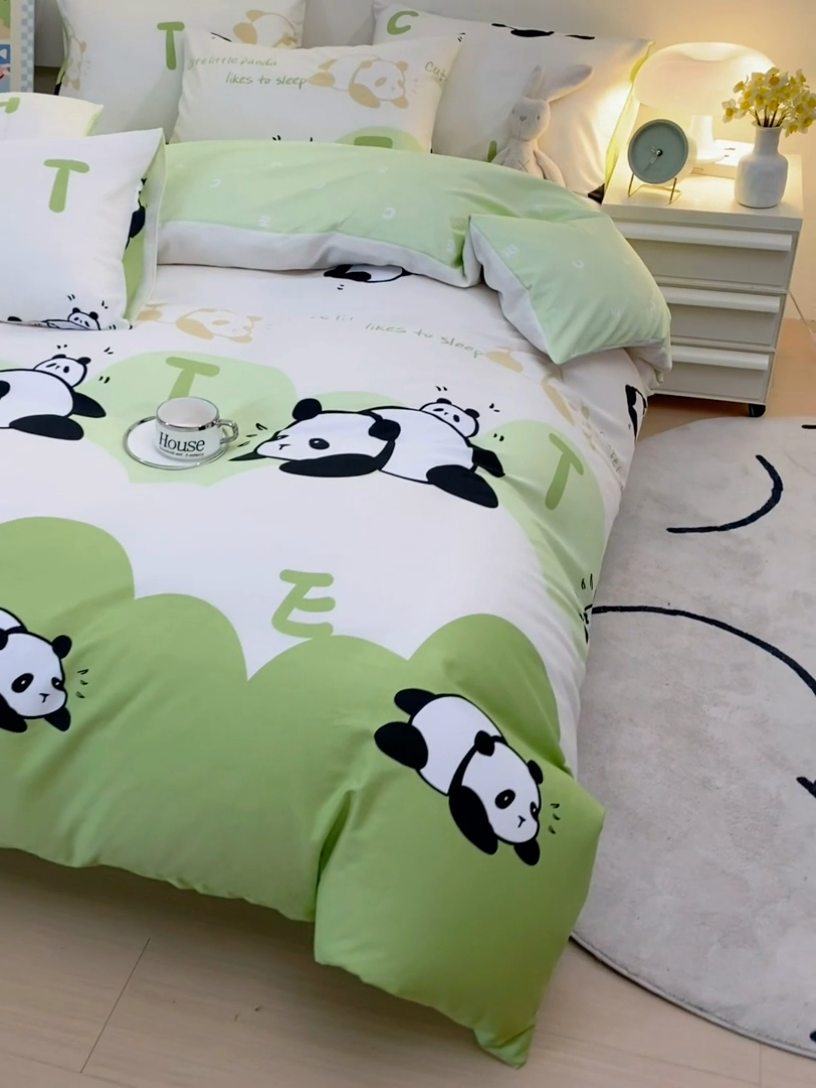 91家纺网 家纺一手货源 找家纺 金鑫汇家纺 2025新款全棉印花四件套 可爱熊猫