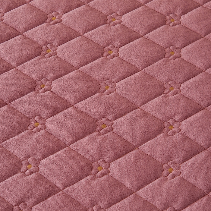 91家纺网 家纺一手货源 找家纺 罗艺轩 2025新款婴儿绒双层夹棉可拆卸床裙-花语 花语-豆沙