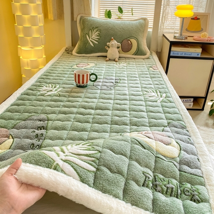梦初语 2025新款高克重雪花绒床垫褥床护垫--学生款 盎然绿果
