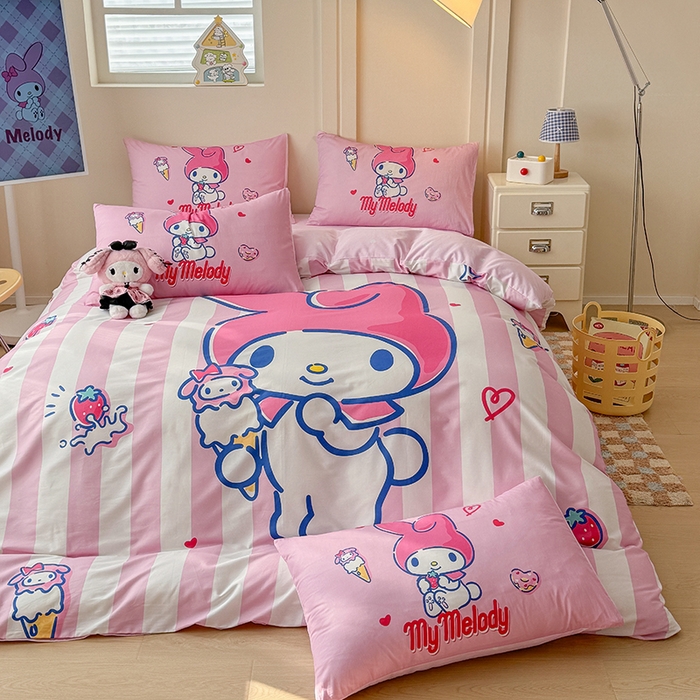 91家纺网 家纺一手货源 找家纺 玉元坊 2025年新款三丽鸥系列数码印花纯棉全棉床裙三件套四件套-简约基础款 大版简约-甜筒美乐蒂