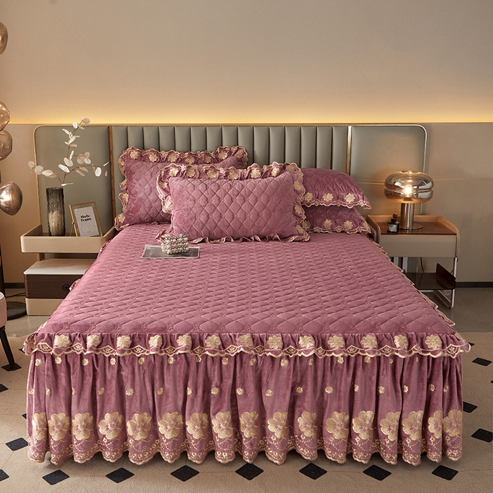 91家纺网 家纺一手货源 找家纺 罗艺轩 2025新款婴儿绒双层夹棉可拆卸床裙-花语 花语-豆沙