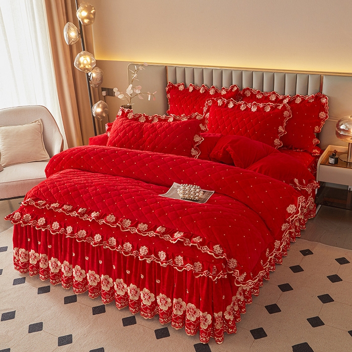 91家纺网 家纺一手货源 找家纺 罗艺轩 2025新款婴儿绒双层夹棉可拆卸床裙四件套-花语 花语-大红