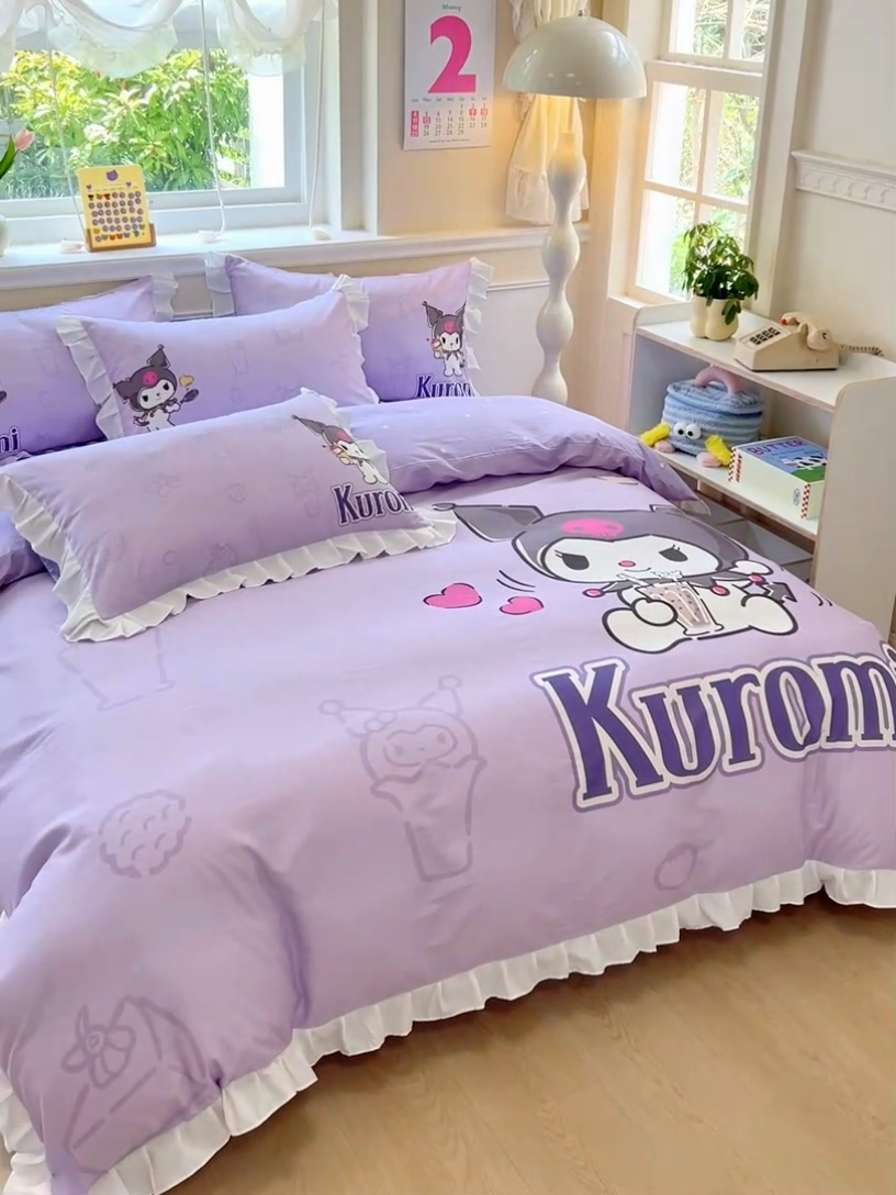 91家纺网 家纺一手货源 找家纺 玉元坊 2025年新款三丽鸥系列数码印花纯棉全棉床裙三件套四件套-花边款式 饮料