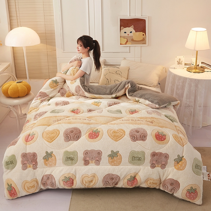 91家纺网 家纺一手货源 找家纺 梦初语 2025新款雪花绒羊羔绒厚实保暖被子被芯 姜饼熊