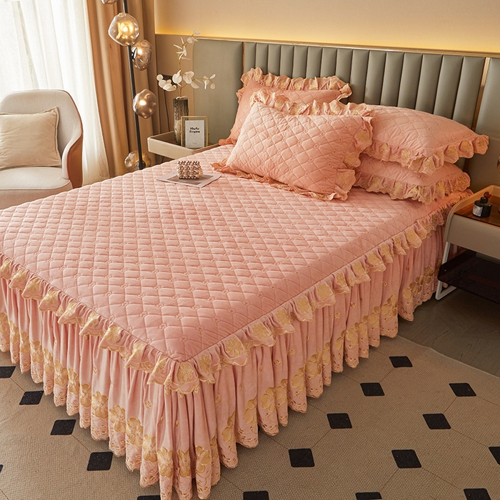 91家纺网 家纺一手货源 找家纺 罗艺轩 2025新款婴儿绒双层夹棉可拆卸床裙-花语 花语-梦幻玉