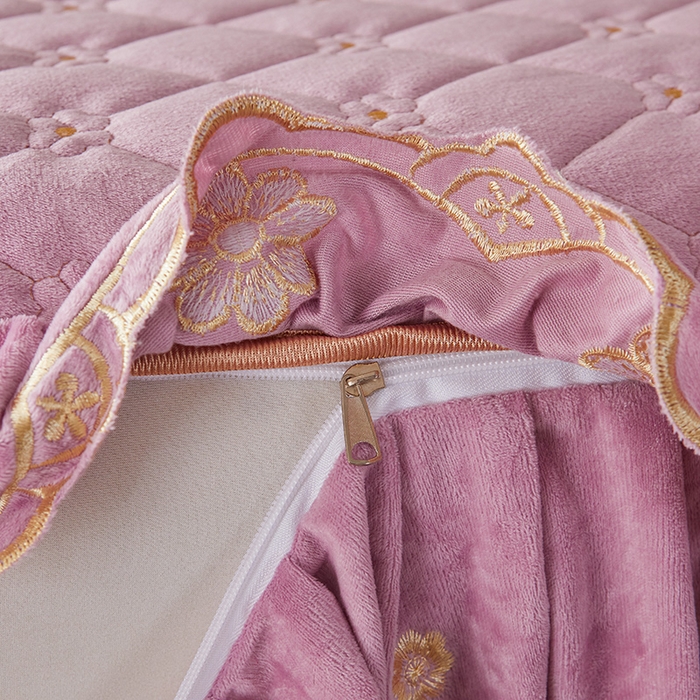 91家纺网 家纺一手货源 找家纺 罗艺轩 2025新款婴儿绒双层夹棉可拆卸床裙-花语 花语- 紫色