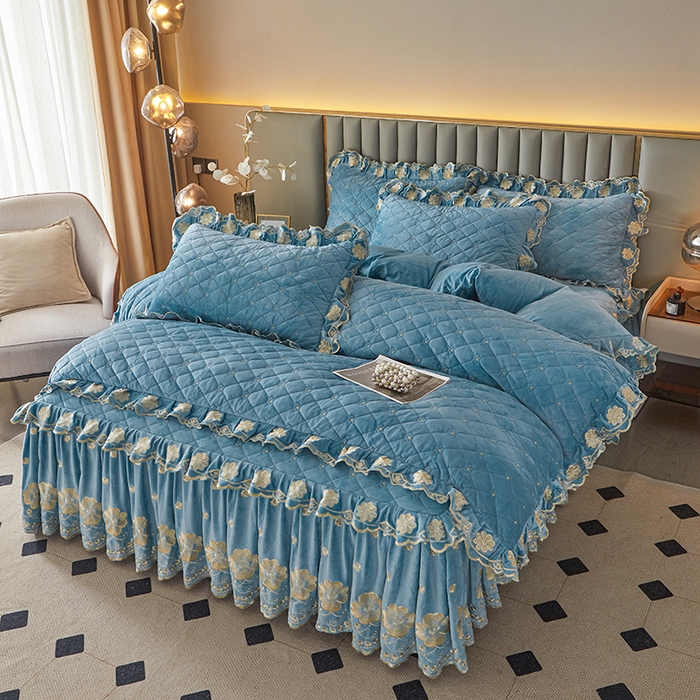 91家纺网 家纺一手货源 找家纺 罗艺轩 2025新款婴儿绒双层夹棉可拆卸床裙四件套-花语 花语-湖蓝