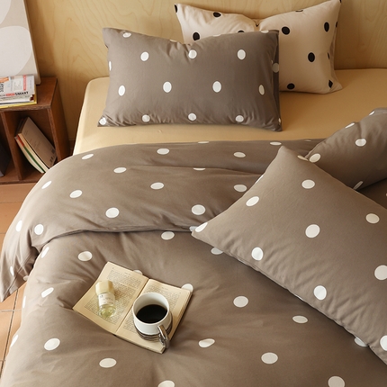绫韵家纺 2025春夏新品母婴A类全棉纯棉针织棉软糯糯小可爱卡通床单款四件套 波点咖啡