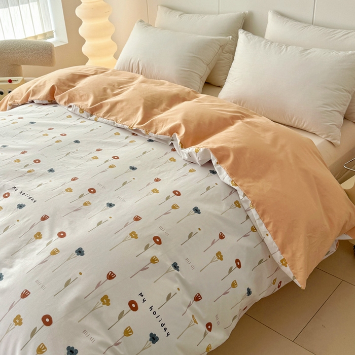 91家纺网 家纺一手货源 找家纺 2025新款133X76宽幅全棉纯棉印花系列单品被套 蝶恋花-米