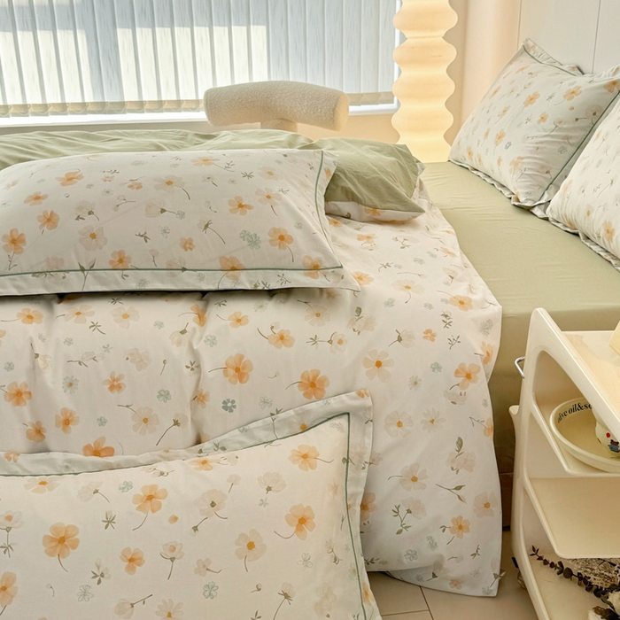 91家纺网 家纺一手货源 找家纺 2025新款133X76宽幅全棉纯棉印花系列四件套 花仙子-黄