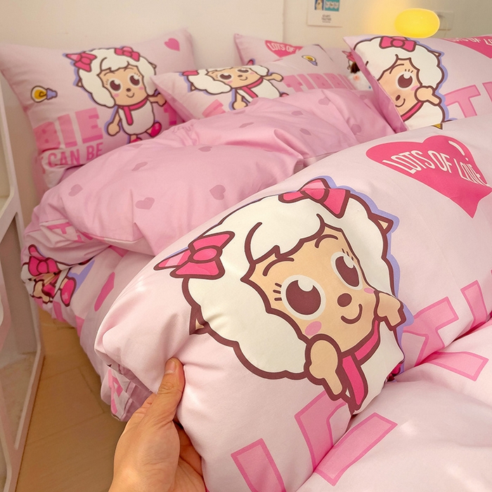 91家纺网 家纺一手货源 找家纺 小懒猪 2025新款卡通专版13372全棉喜羊羊系列四件套 可爱美羊羊