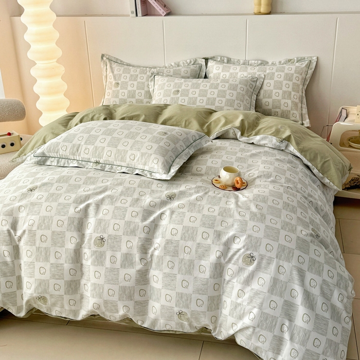 91家纺网 家纺一手货源 找家纺 2025新款133X76宽幅全棉纯棉印花系列四件套 有点甜-绿