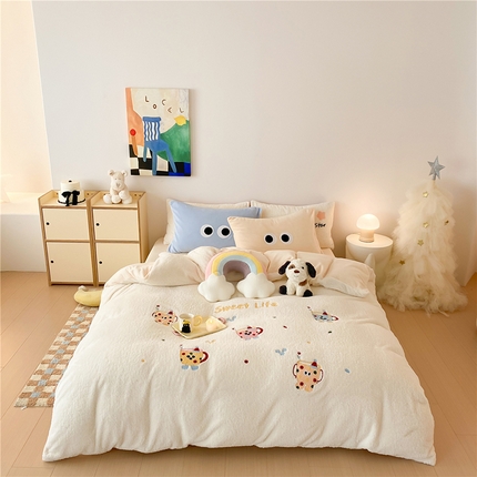 91家纺网 家纺一手货源 找家纺 （总）佰亿莱 2025新款泰迪绒蚂蚁绒刺绣四件套