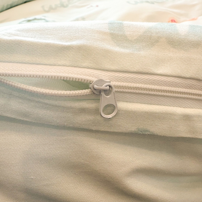 91家纺网 家纺一手货源 找家纺 2025新款40支全棉卡通系列四件套 甜梦小熊