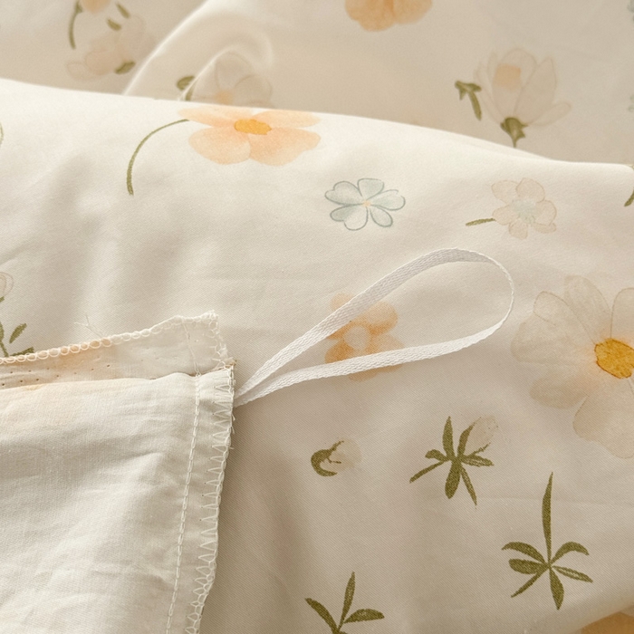 91家纺网 家纺一手货源 找家纺 2025新款133X76宽幅全棉纯棉印花系列单品被套 花仙子-黄