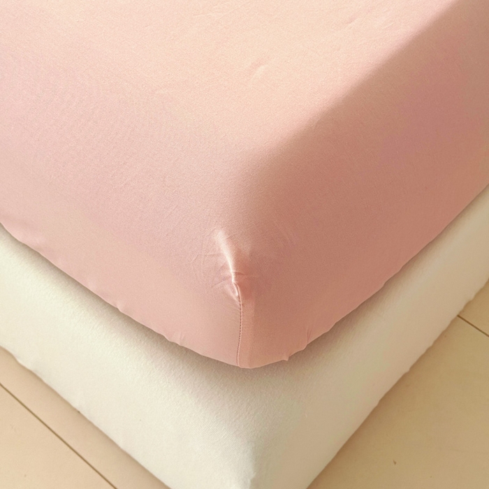 91家纺网 家纺一手货源 找家纺 2025新款133X76宽幅全棉纯棉印花系列单品床笠 蝶恋花-迷情