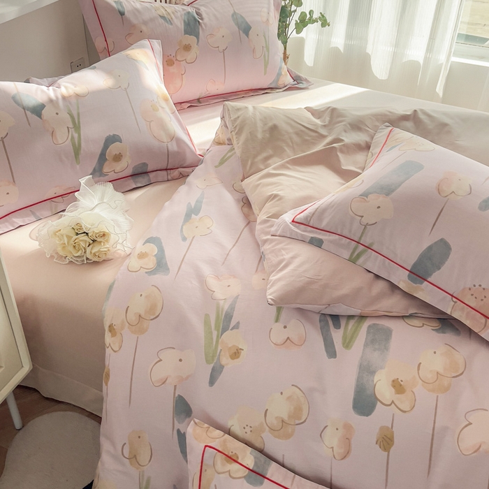 91家纺网 家纺一手货源 找家纺 2025新款133X76宽幅全棉纯棉印花系列四件套 木槿-粉