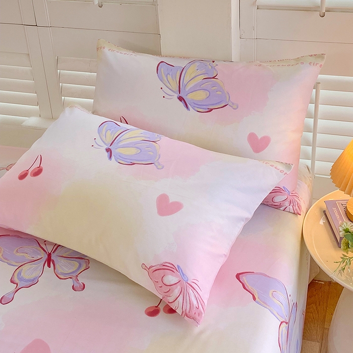 91家纺网 家纺一手货源 找家纺 金鑫汇家纺 2025新款超好卖全棉单枕套 彩蝶飞舞