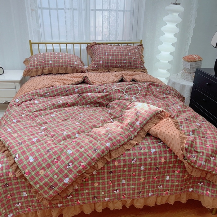 91家纺网 家纺一手货源 找家纺 韩版纯棉豆豆被床盖四件套春秋被加厚冬被同款纯棉被套砂洗棉花床盖三件套四季通用 新年圣诞