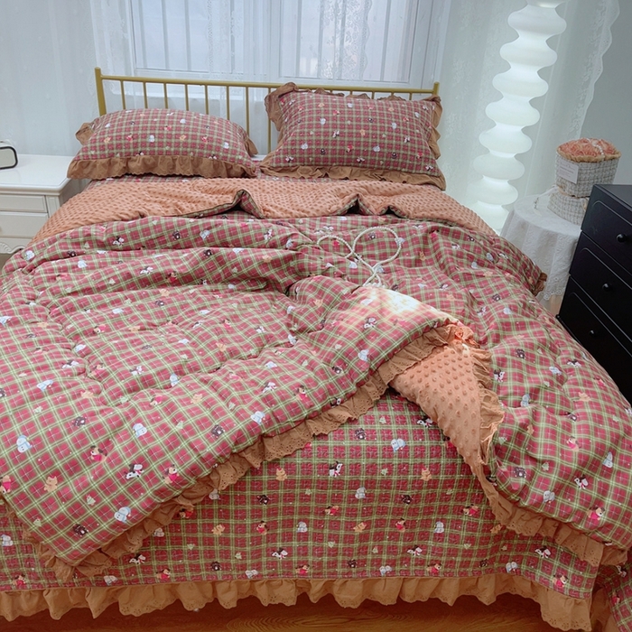 91家纺网 家纺一手货源 找家纺 韩版纯棉豆豆被床盖四件套春秋被加厚冬被同款纯棉被套砂洗棉花床盖三件套四季通用 新年圣诞