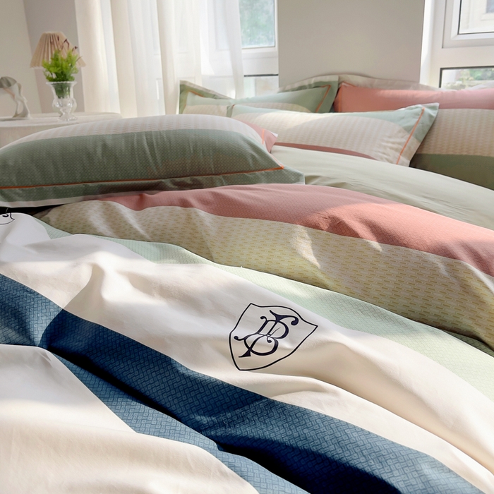 91家纺网 家纺一手货源 找家纺 2025新款133X76宽幅全棉纯棉印花系列四件套 苏格兰